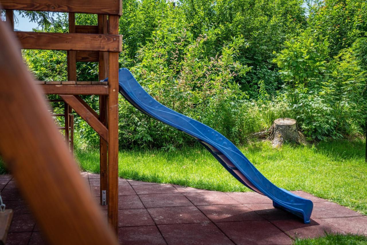 Aparthost Zakopianskie Chaty Kościelisko Exteriör bild
